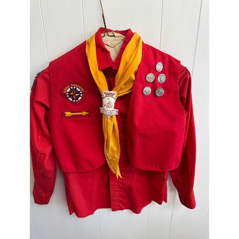 Vintage Boy Scouts of America BSA Uniform Buckaroos Vest Shirt Pins Patches